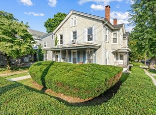 91 Main St, Newton, NJ 07860