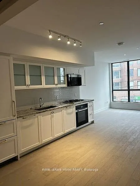 Building Photo - 505 Glencairn Ave #209