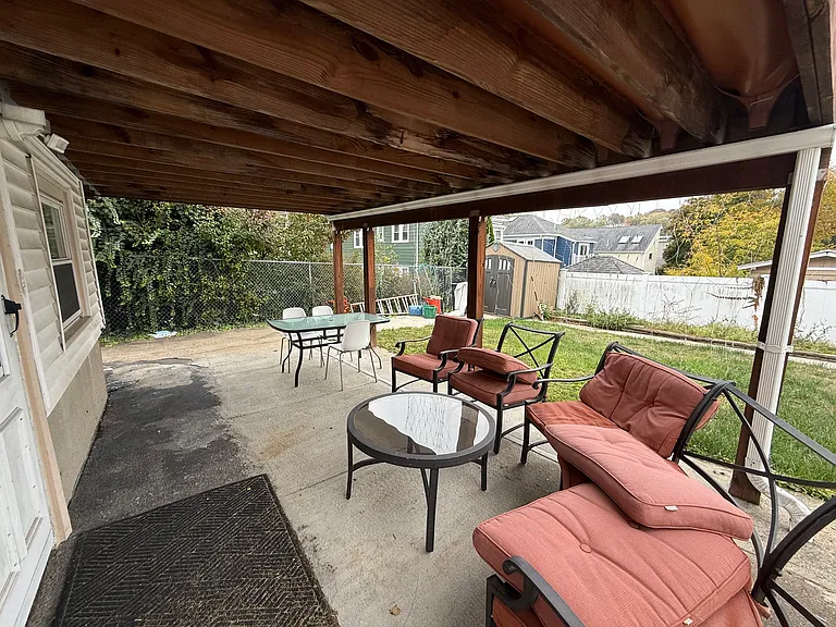 300 Mountain Ave #1 — Photo 10
