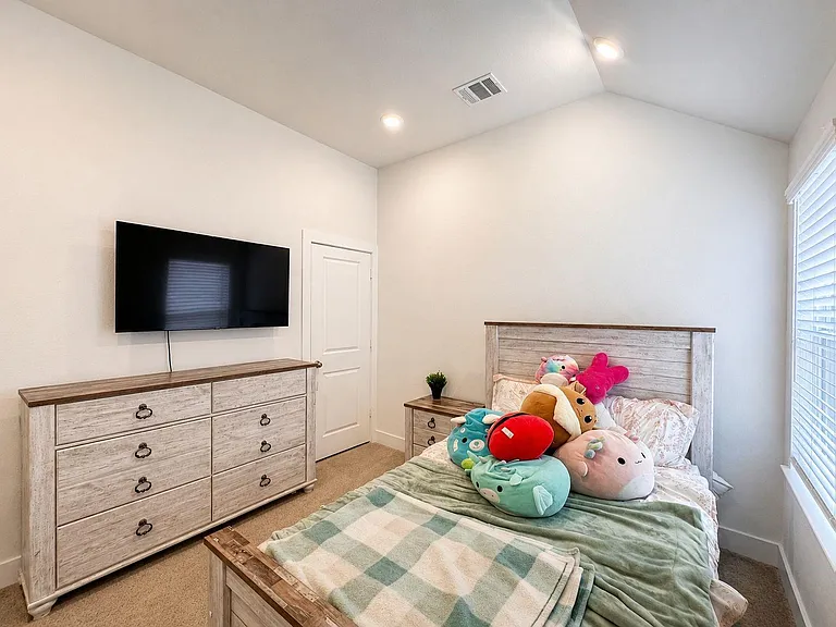 2719 Sellers Island Dr — Photo 24