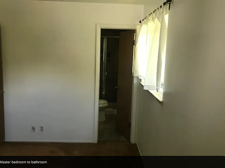 1509 Brentwood Dr — Photo 3