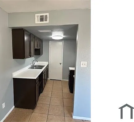 3 bed, 1008 sqft, $1,799 — Photo 2