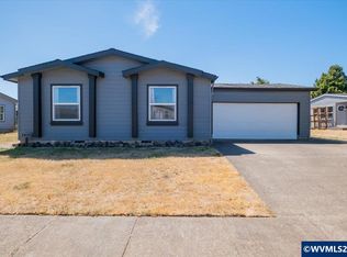 3908 Willamette Ave SE, Albany, OR 97322