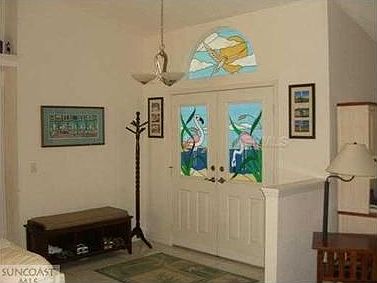 4th image of 697 Hidden Lake Dr