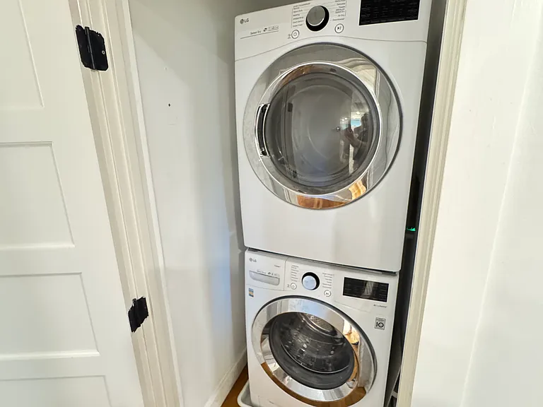37 Hillcrest Cir #1 — Photo 8