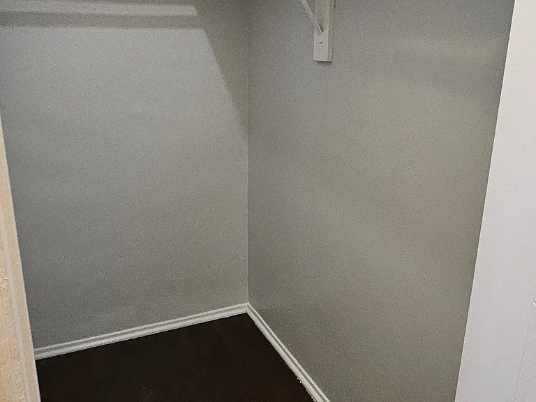 5050 Romaine St #1 — Photo 5