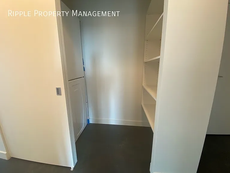624 8th Ave SE #402 — Photo 12
