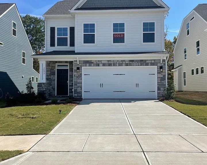 3893 Center Place Dr — Photo 1