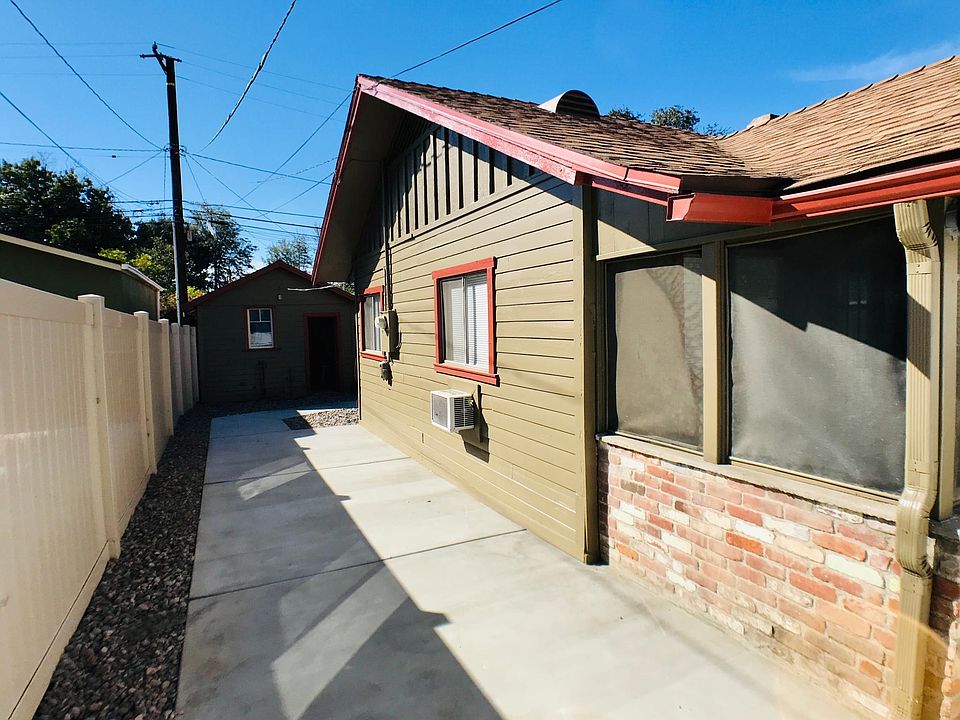 side yard