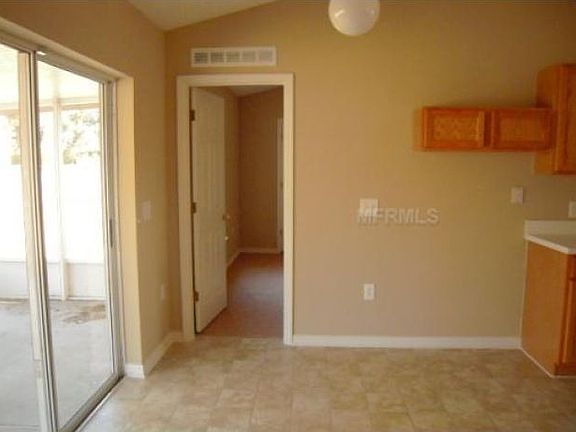 5th image of 332 Salmon Ct