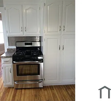 309 Suburban Ave — Photo 2