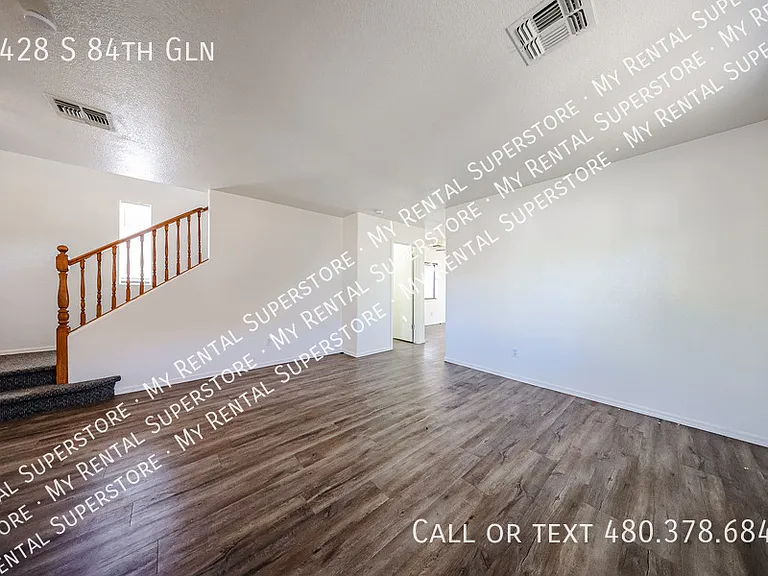 2428 S 84th Gln — Photo 5