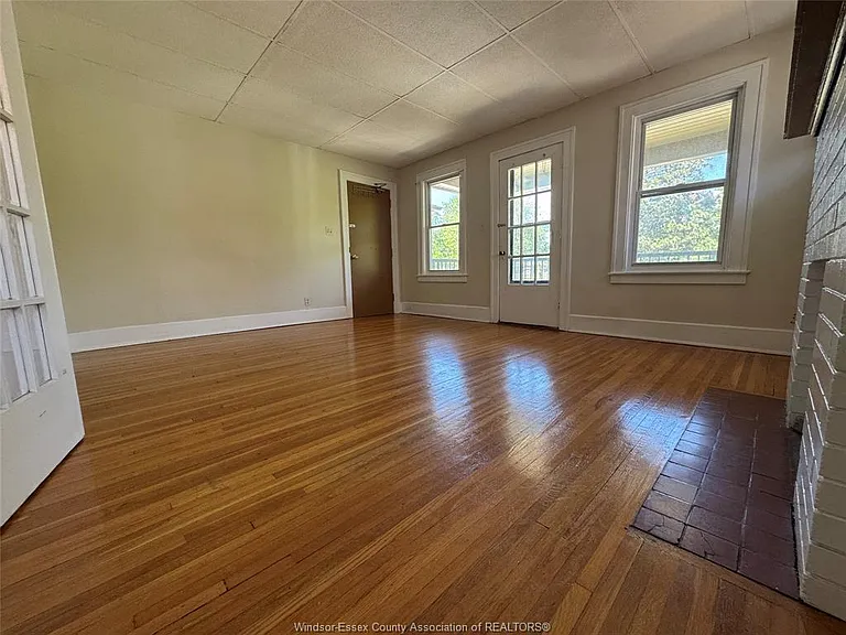 290 Vista Pl #4 — Photo 6