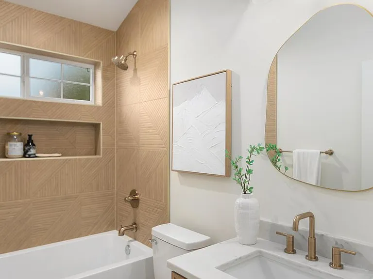 304 NW 45th St — Photo 21