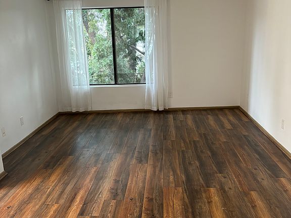 This is the treetop view in the living room.