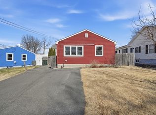 88 Agnes St, Springfield, MA 01118