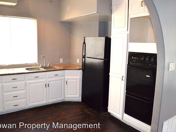 4th image of 6710 Walrond Ave