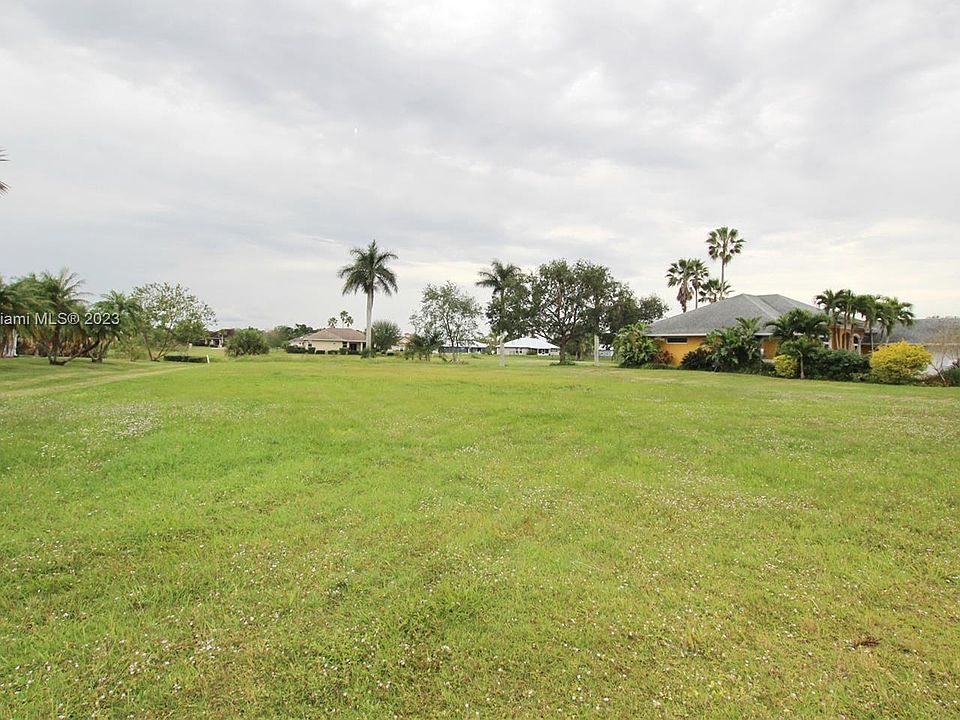 1365 SE 23rd St Okeechobee, FL, 34974 Apartments for Rent Zillow