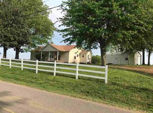 565 Harness Rd, Dyersburg, TN 38024