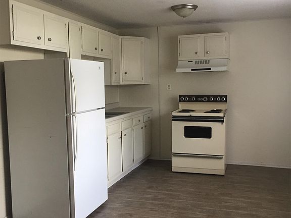 2nd image of 203 W Jackson St APT 7