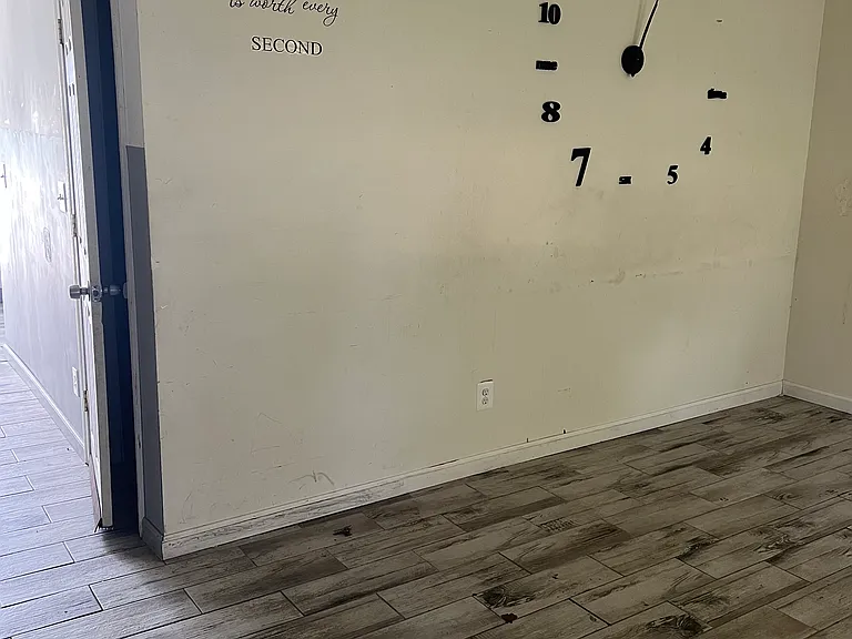 304 South St — Photo 12