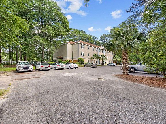 2nd image of 6840 Blue Heron Dr. #206