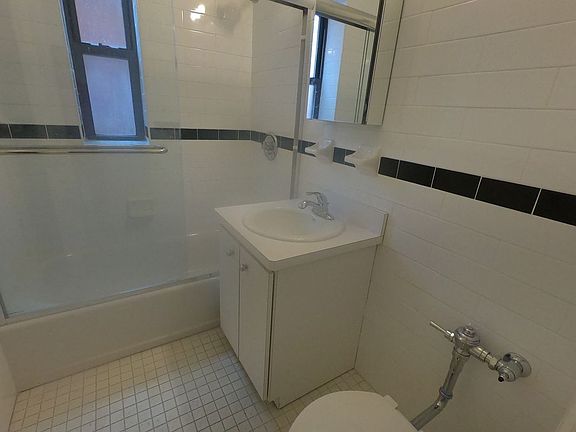 5th image of 34-35 76th St #N5