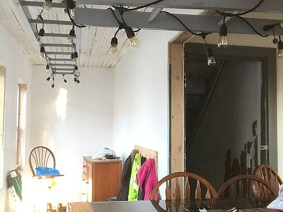 Kitchen/mudroom