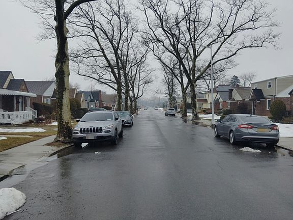 4th image of 22323 113th Dr