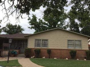3004 37th St, Lubbock, TX 79413