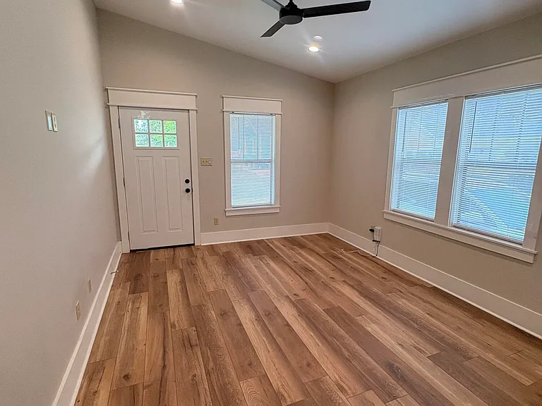 612 E Vermilion St #A — Photo 4
