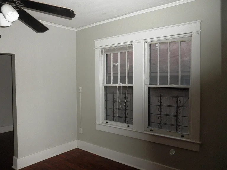 1237 Perkins Rd #4 — Photo 4