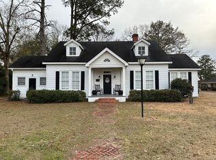 383 W 3rd St, Luverne, AL 36049