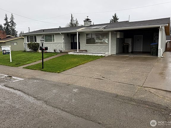 2nd image of 221 W Forest Avenue