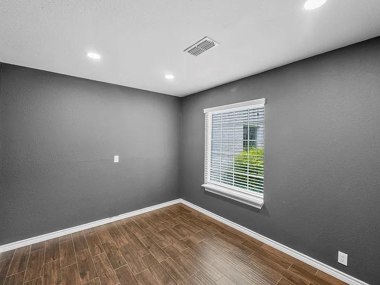 10519 Fawnview Dr — Photo 25