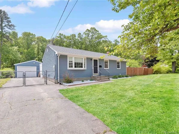 49 Juniper Drive, Windsor Locks, CT 06096