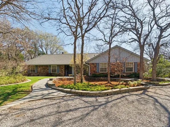 3004 Cactus Dr, Edmond, OK 73013