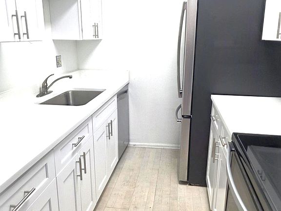 5th image of 8060 E Girard Ave APT 1008