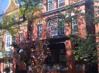 931 Saint James St APT 2, Pittsburgh, PA