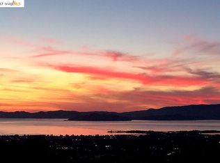 62 Schooner Hl, Oakland, CA 94618