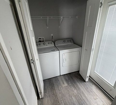 2nd image of 1501 W Commerce Ave #51324