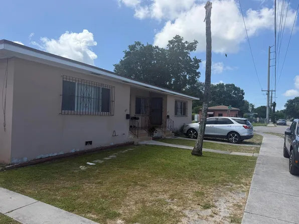 7803 NW 8th Ave, Miami, FL 33150