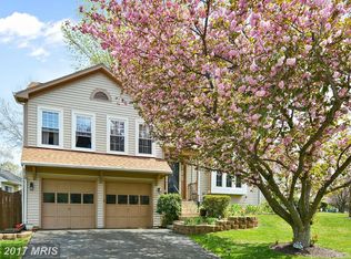 5351 Satterfield Dr, Woodbridge, VA 22193
