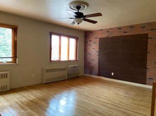 6646 71st St FLOOR 2, Middle Village, NY 11379