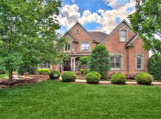 8709 Calumet Farms Dr, Waxhaw, NC 28173