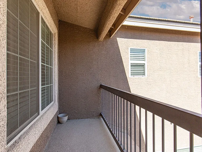 5163 Tunnel Falls Dr — Photo 31