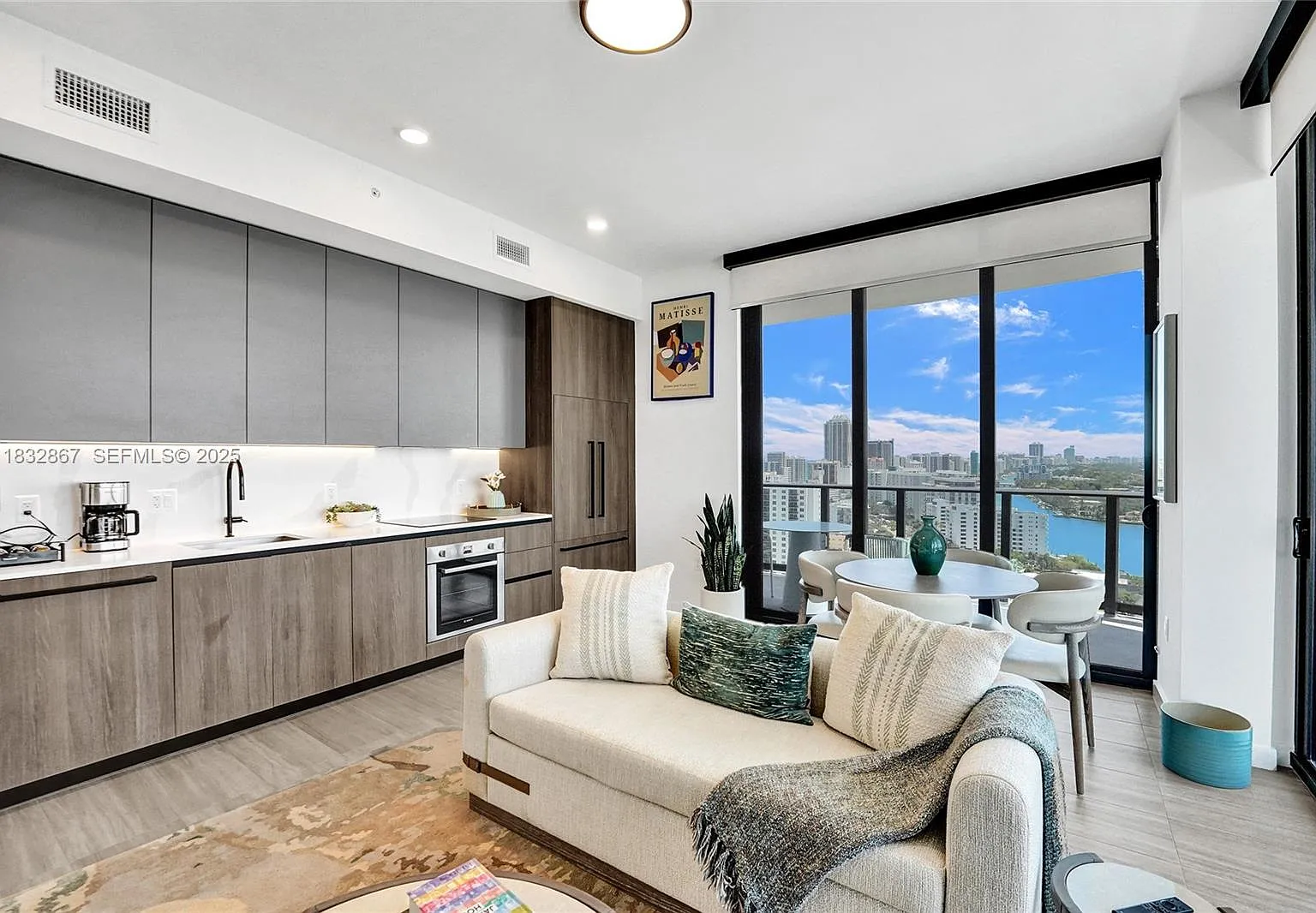 2 bed, $11,000 — Photo 2