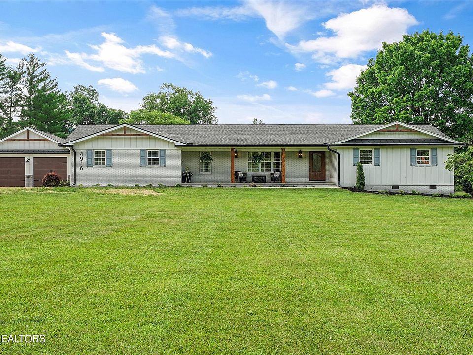 1st image of 4916 W Beaver Creek Dr