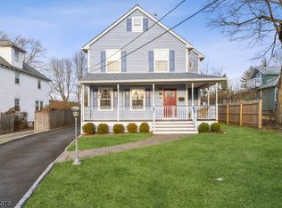 43 Mountain Ave, Mendham, NJ 07945