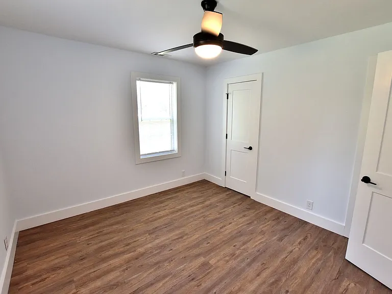 3630 Loop Rd — Photo 10